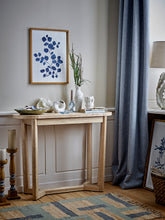Load image into Gallery viewer, Fianna white stoneware vase