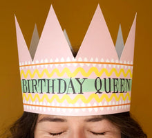 Load image into Gallery viewer, Hadley Paper Goods Brithday Crown Card