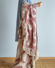 Load image into Gallery viewer, Salobre recycled cotton throw