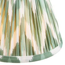Load image into Gallery viewer, 16 cm Ikat Pleated Candle Clip Shade
