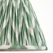 Load image into Gallery viewer, 25 cm Ikat Pleated Lamp Shade
