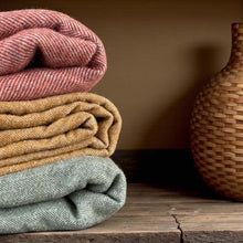 Load image into Gallery viewer, Pure Wool Throw

