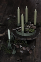 Load image into Gallery viewer, Set of 5 Rustic Dinner Candles
