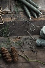 Load image into Gallery viewer, Antique Brass Star Tree Topper
